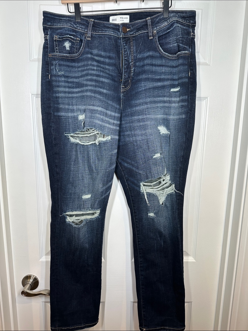 BKE Mom Jean Size 36